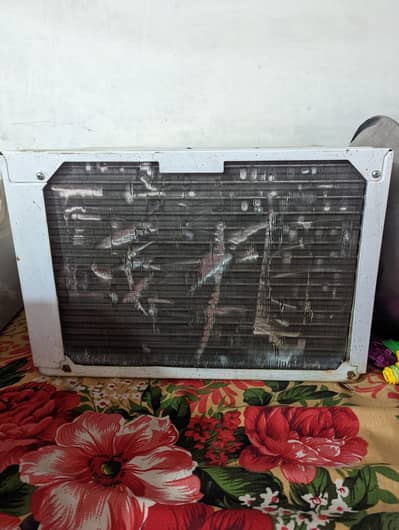 9/10 Window AC for urgent Sale