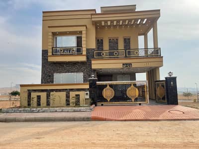 10 marla modren unique house for sale at unaffordable price