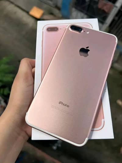 iphone 7 plus 128 GB my WhatsApp 0325============8723=========897