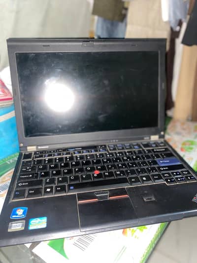 lenovo x220 core i5 2nd 8gb ram good condition