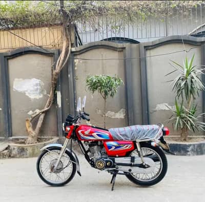Honda 125 for sale LUSH condition
