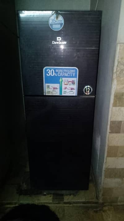 Dwalance fridge 9154 14cubic, compraiser jala hua hai.