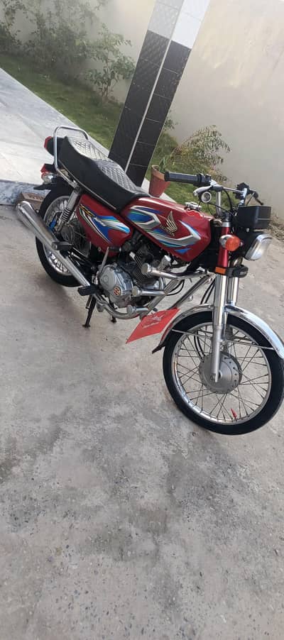Honda 125.22/23modal . . lucation  Haripur kpk