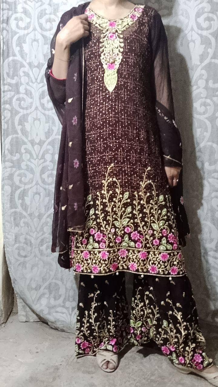 شرارا لانگ شرٹ کے ساتھ 0