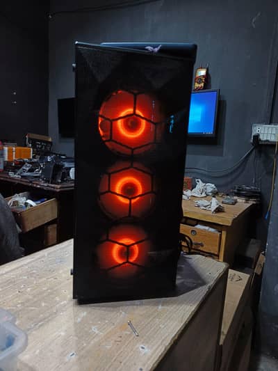 Msi Gigabytes Thunder Gaming Pc