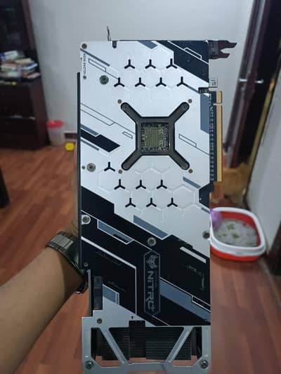 RX 5700 XT Sapphire Nitro+ Triple Fan