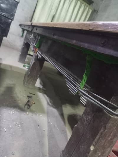 Snooker table 5/10