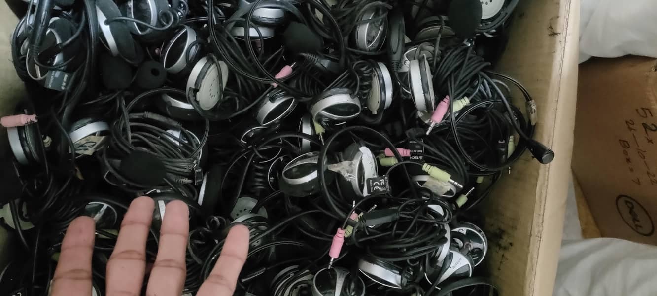 A4tech calling headset quantity available 2