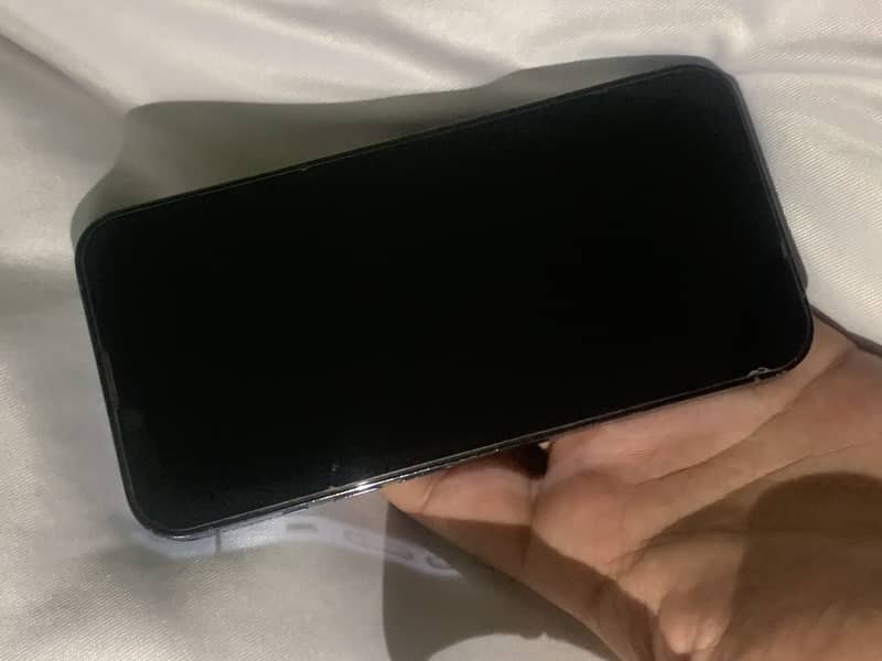 Iphone 13 pro 4