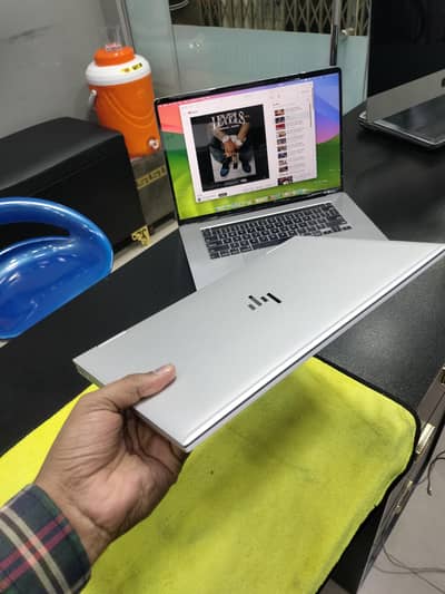 HP Elite Book 1040 G8, Core i7 11Th Gen, Ram 32, X360 Convertible Tou