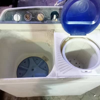 washing machine and dryer good condition