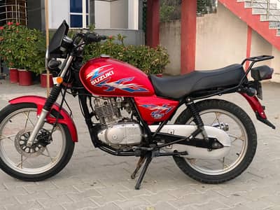 suzuki GS  SE 150cc