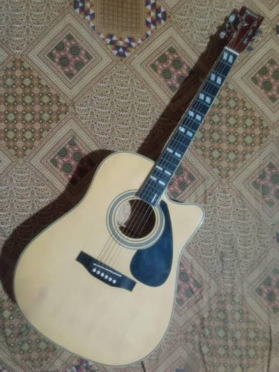 YAMAHA FG800C Semi/Electric Acoustic Guitar for sale