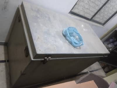 Trunk big size heavy duty fix Price