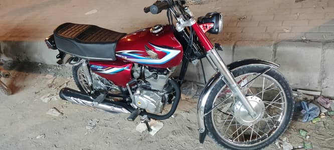 Honda CG125 NUT to nut atlas Saman pey karachi
