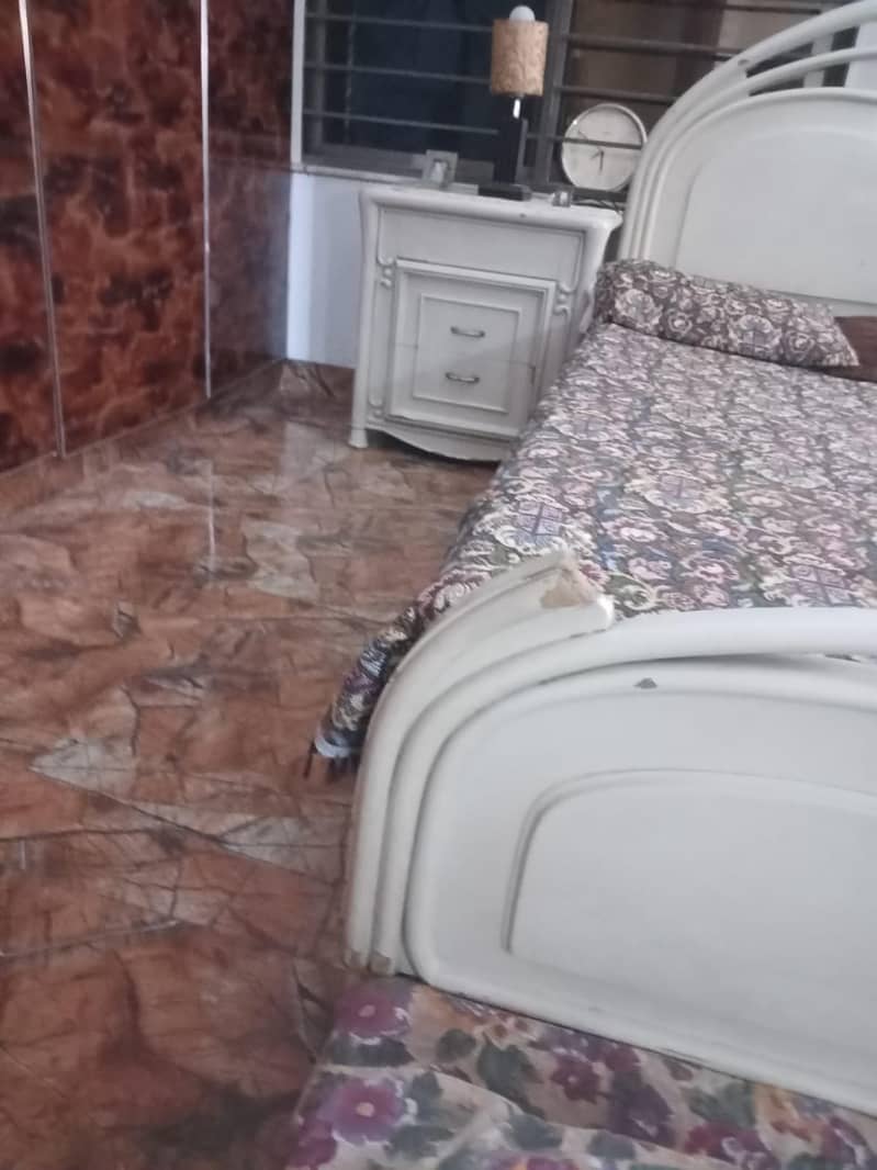 deco paint double bed with  dressing table 1