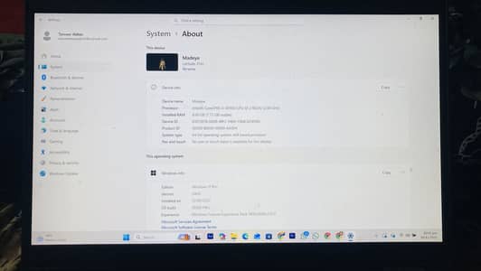 Dell latitude 3510 256 gb nvme  8gb ram I3 10th gen