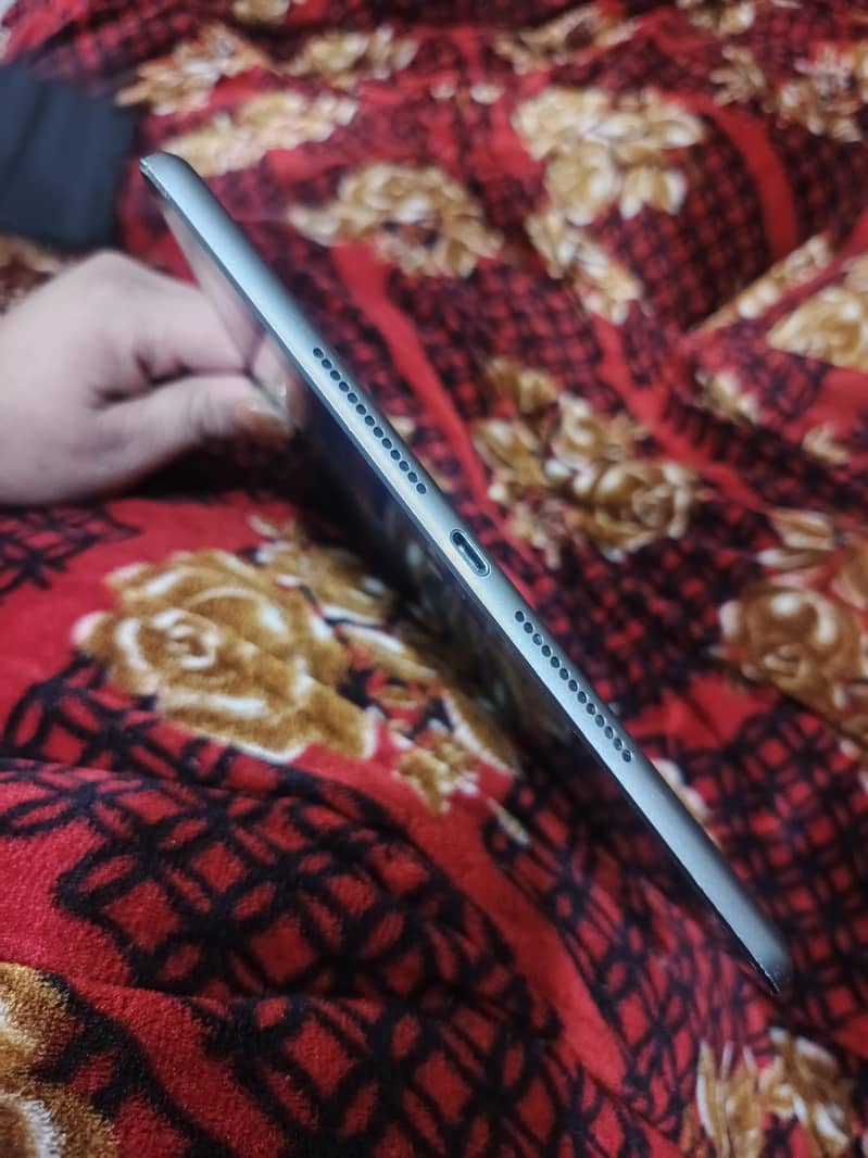 Ipad 7th Generation Genuine 0