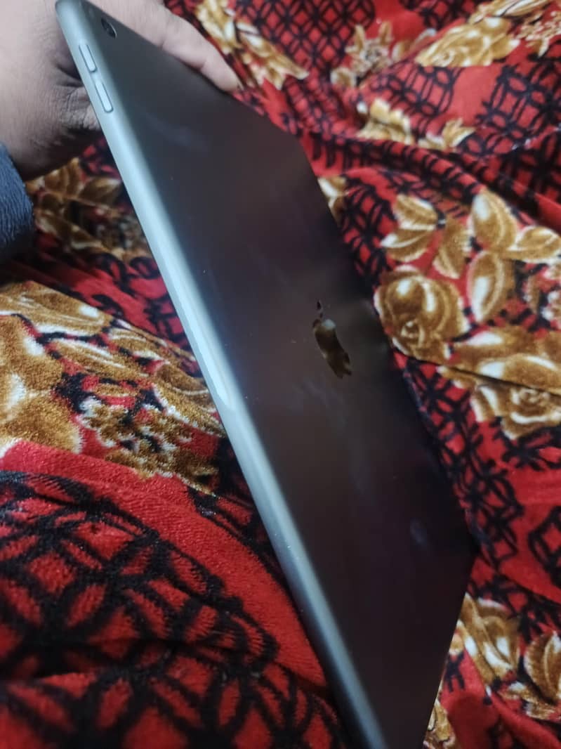 Ipad 7th Generation Genuine 3