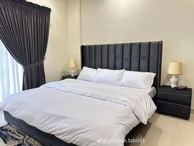 One bed apartment per day available Gulbarga green Islamabad