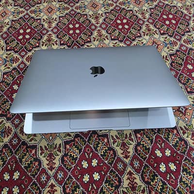 macbook air m1 chip 13inch