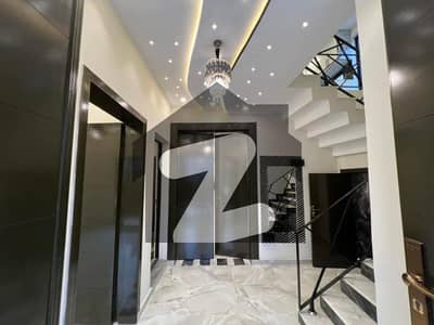 10 MARLA MODERN DESING HOUSE AVAILABLE FOR SALE