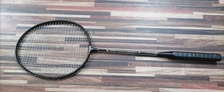 EMINENT SERIES 6070 BADMINTON RACKET
