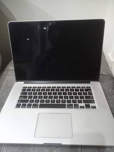 MacBook Pro (Retina, 15-inch, Mid 2015) – Excellent Condition