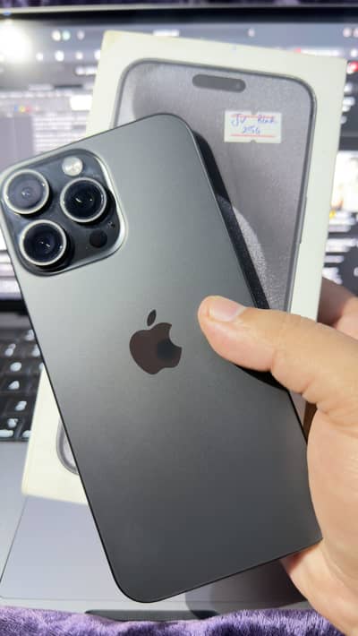 iPhone 15 Pro Max JV - waterpack 10/10 Condition - Complete Box