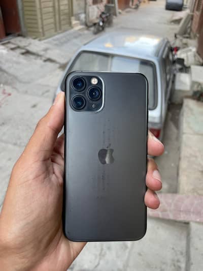 IPHONE 11 PRO NON PTA