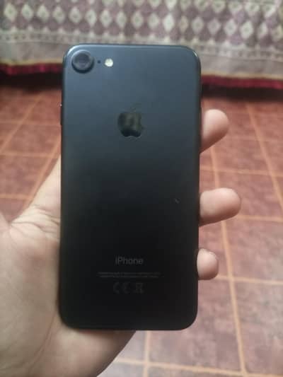 32gb.        03184526845