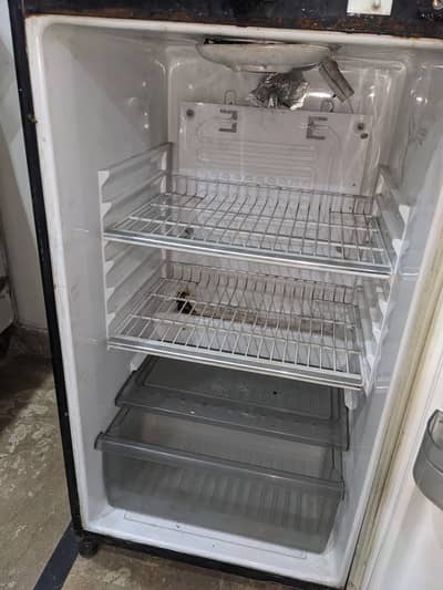 refrigerator small size