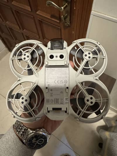 DJI Neo Complete Box 3 Batteries All accessories available