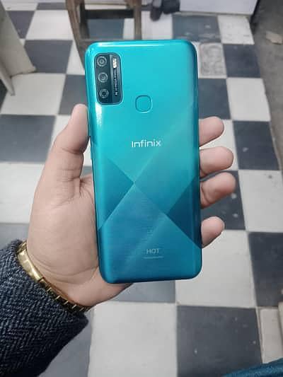 Infinix condition 9 by 10