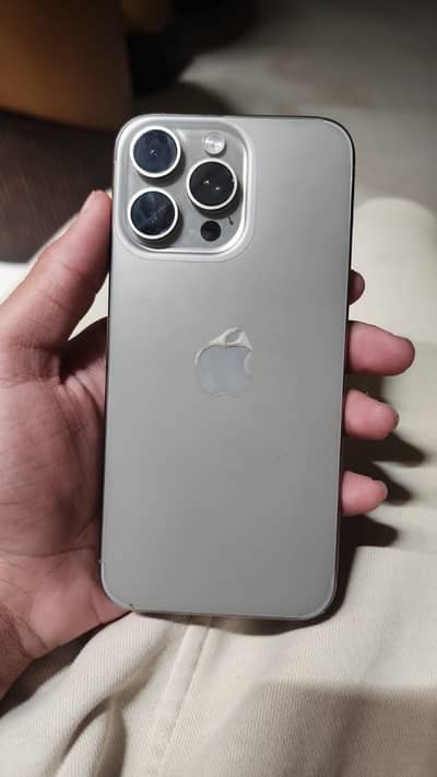 Iphone 15 pro max Brand new 10/10 condition