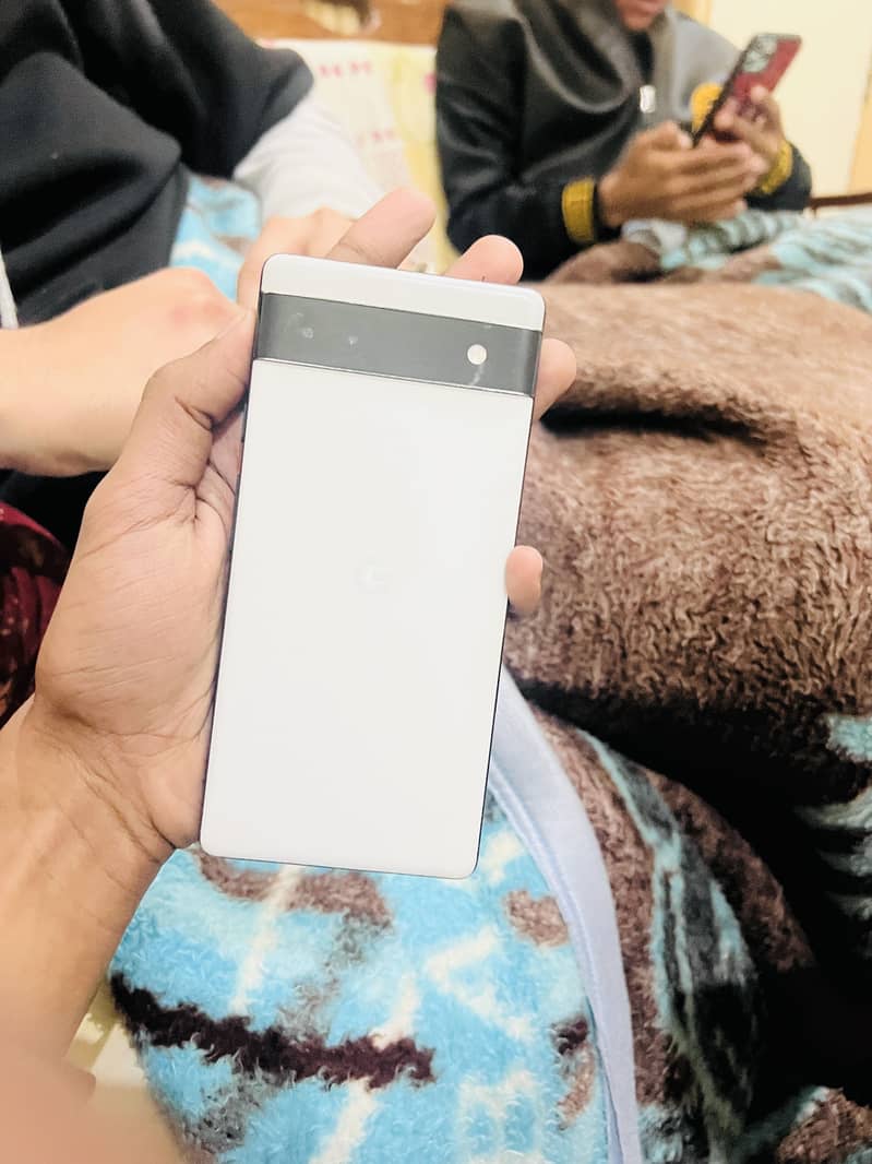 GOOGLE PIXEL 6A 1