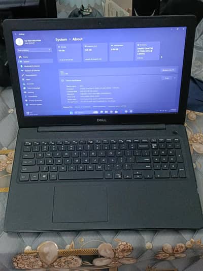Dell Vostro 3581 , core i3 7th gen , Ram 8gb Ddr4 , SSD Nvme 128gb