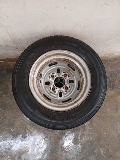 Carry Genwan Tyres With Rim Urgent Sale 03321599688