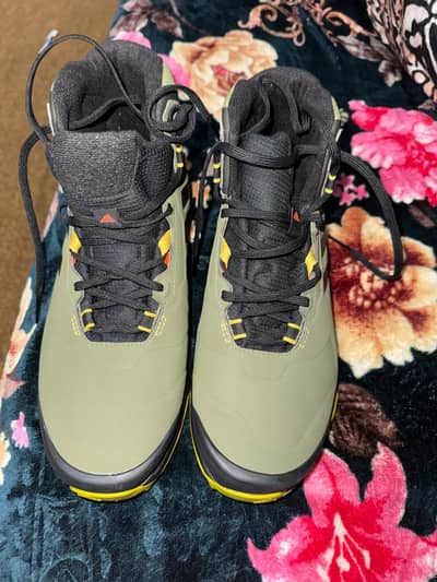 addidas very good qualty best orignal shoes