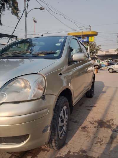 Toyota vitz 2004 model 2008 registered