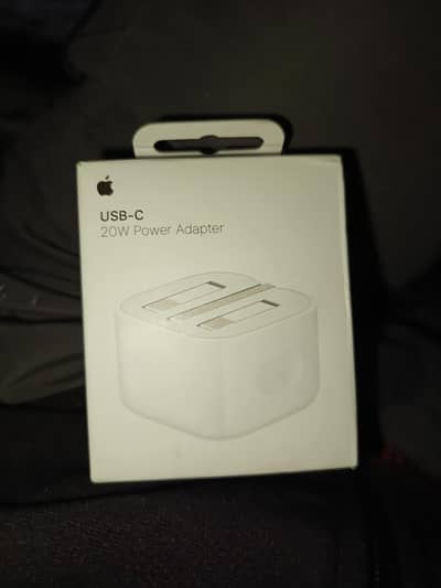 IPHONE ADAPTER