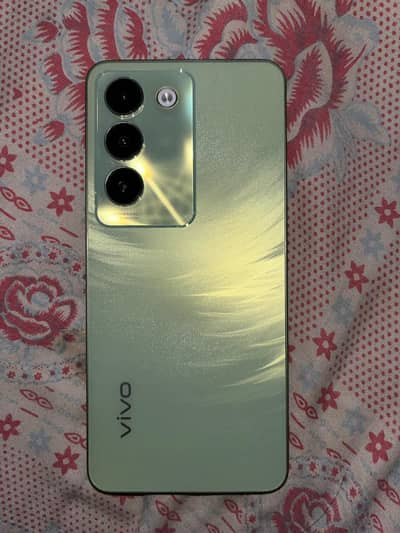 vivo Y100 10/10 without Box
