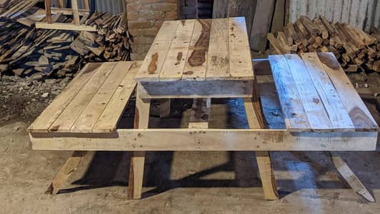 Dining table/picnic style wooden