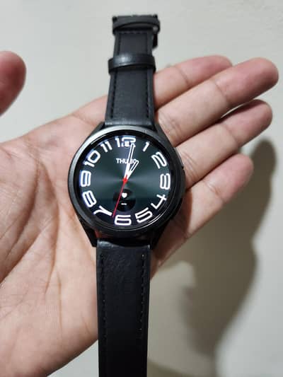 Samsung Galaxy Watch6 Classic 43mm With Box