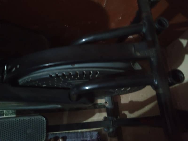 Elliptical cyclic machine 5