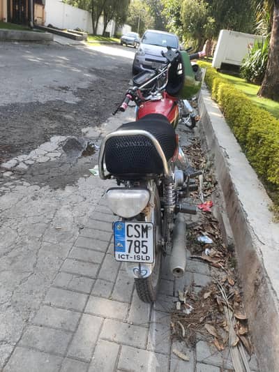 good looking and new condition Islamabad regestred