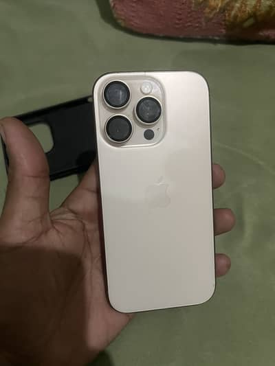 16pro 256 10/10 factory unlock  complete boc