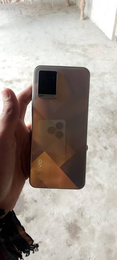 4(64gb panel change h or dobara touch pr khrash ayi h pr saii mahsos n