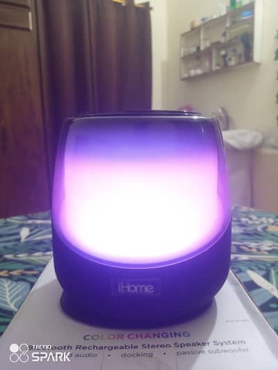 Amazon Ihome Speaker