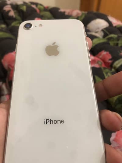 Iphone 8 (256gb) bypass urgent sale no(03225125146)